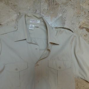 OSHMAN MENS  VACATION TRAVEL BEIGE SHIRT MED